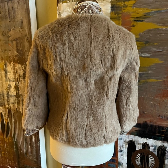 Sheri Bodell Cropped Rhinestone Rabbit Fur Jacket Coat sz M 3/4 Sleeves - Picture 2 of 10